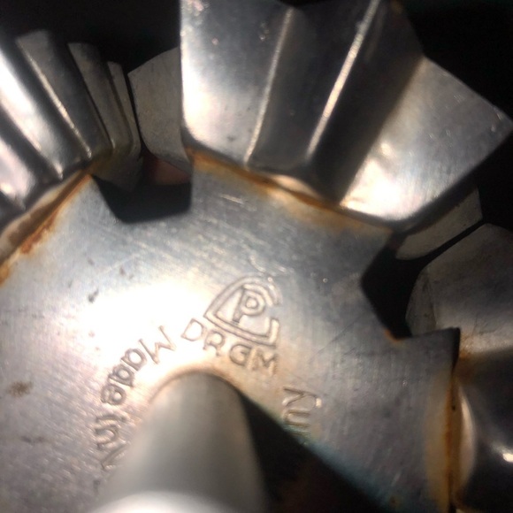 1930's rolling steel cookie cutter w/6 different cookie designs. Used - Picture 11 of 11